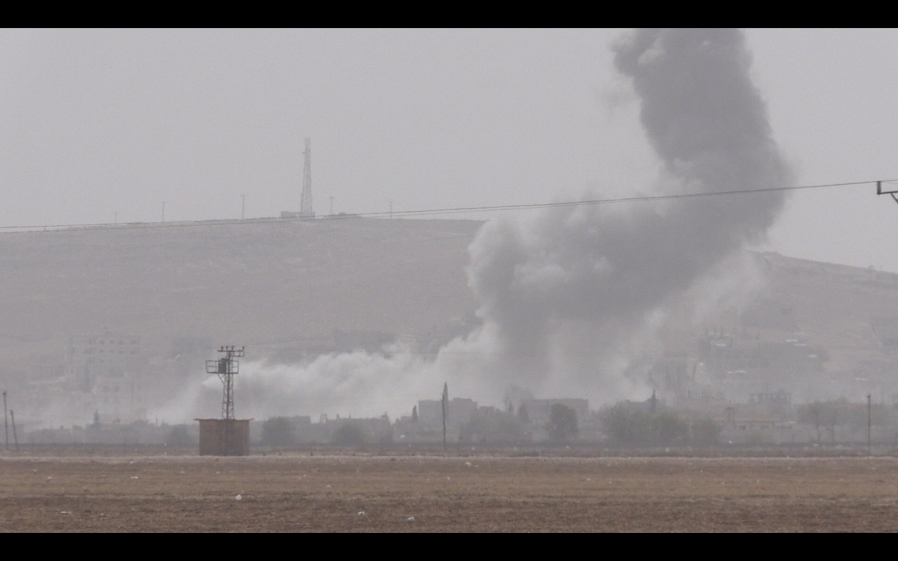 kobane_airstrike_1412974125.jpg_1280x800